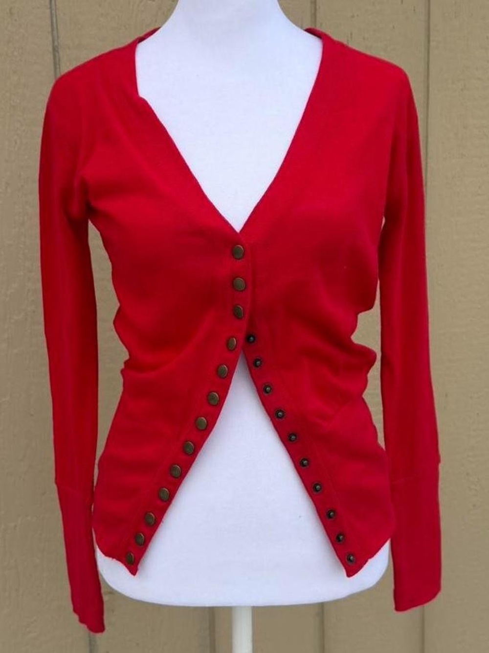 Y2k Cotton red button up cardigan/top like new great condition.